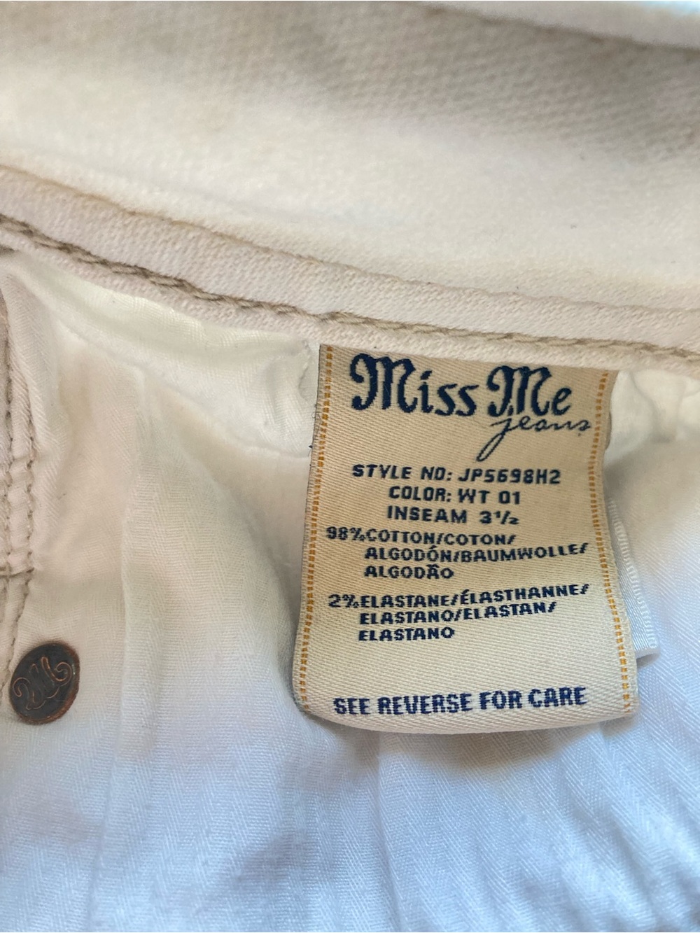 Miss Me White Denim Shorts Size 29 Embroidered Rhinestone Stretch Frayed Hem - Picture 7 of 11